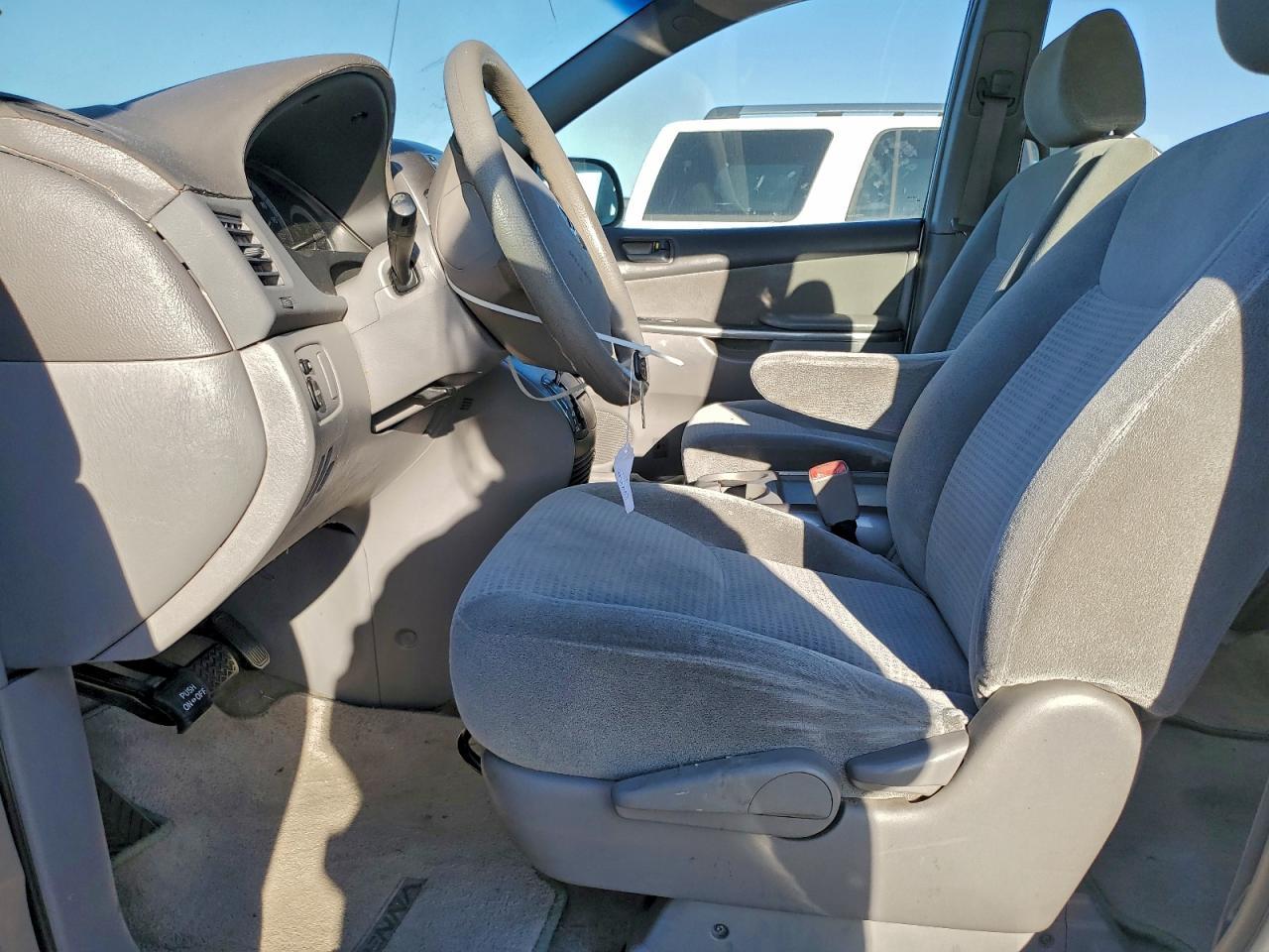 2007 Toyota Sienna Ce - Фото 7