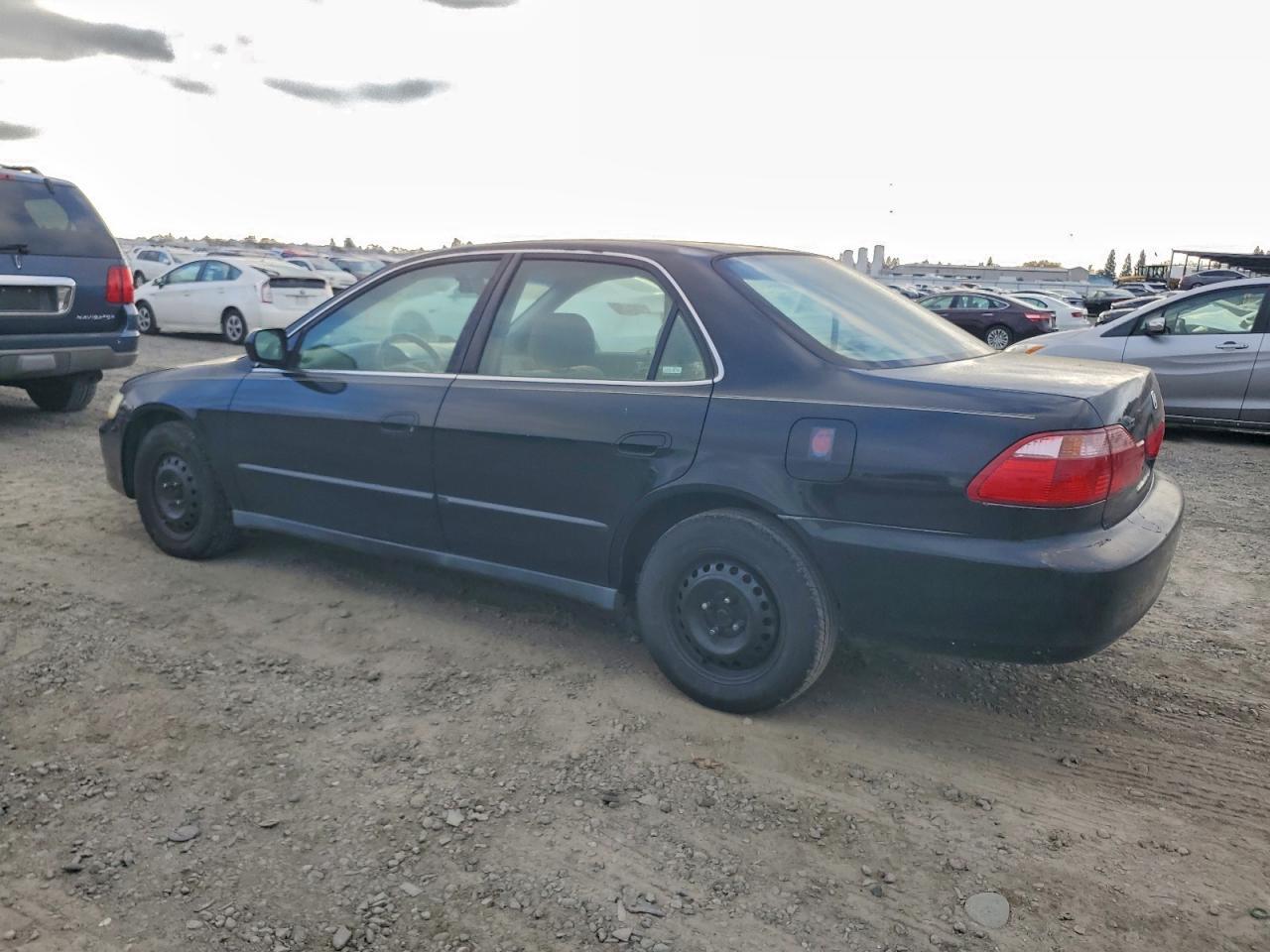 1999 Honda Accord Lx - Image 2