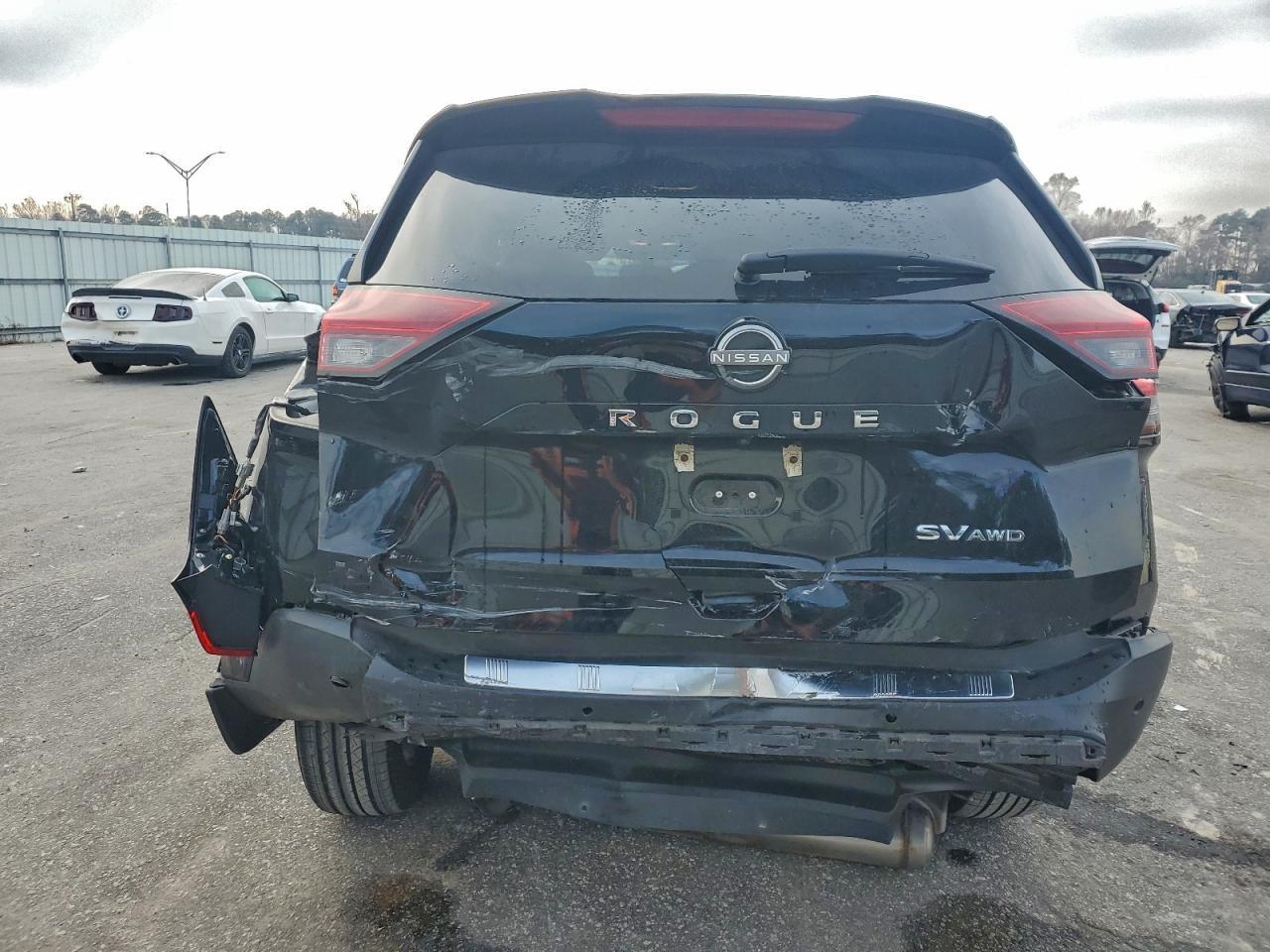 2022 Nissan Rogue Sv - Фото 6