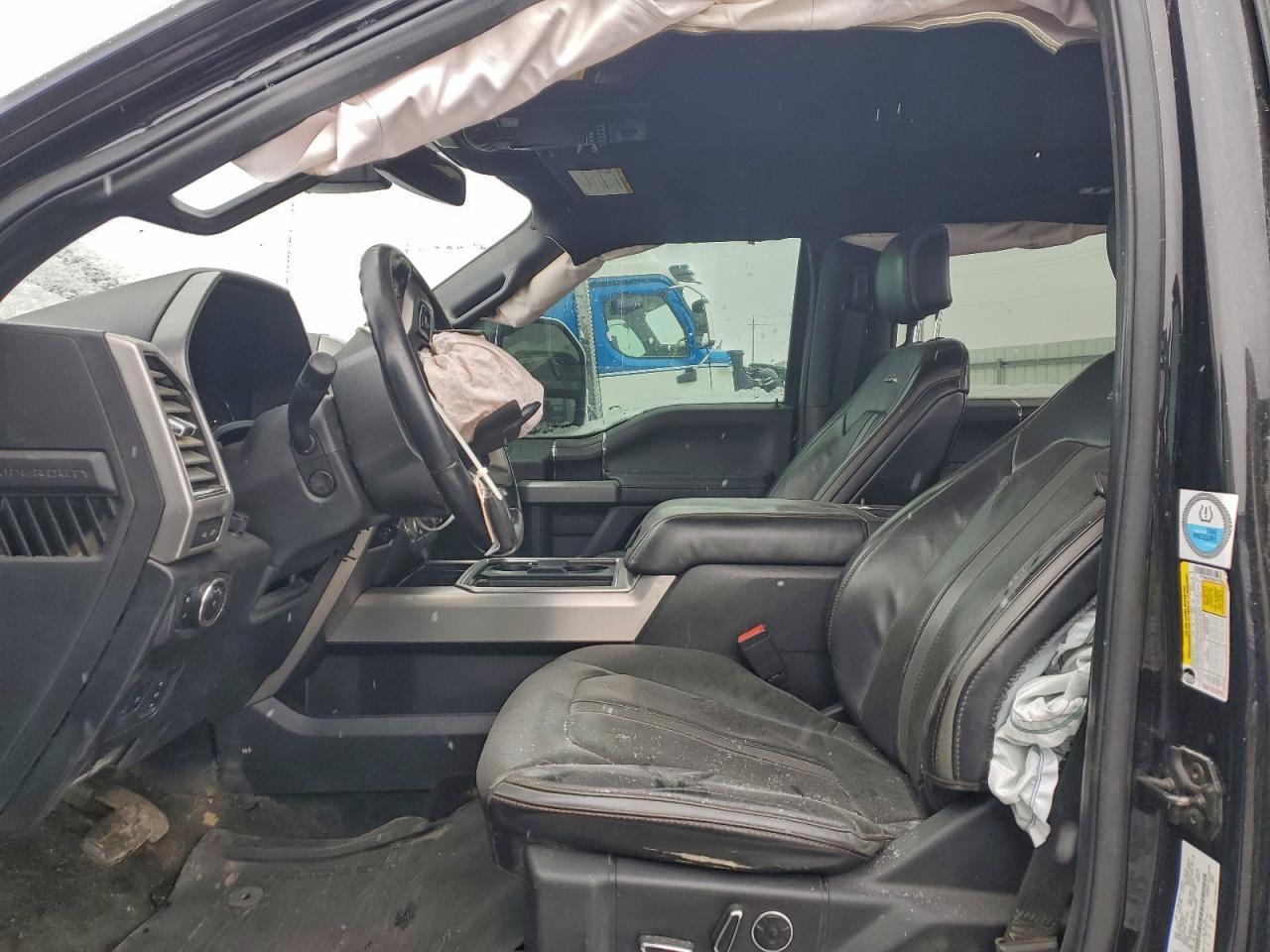 2019 Ford F350 Super Duty - Image 7