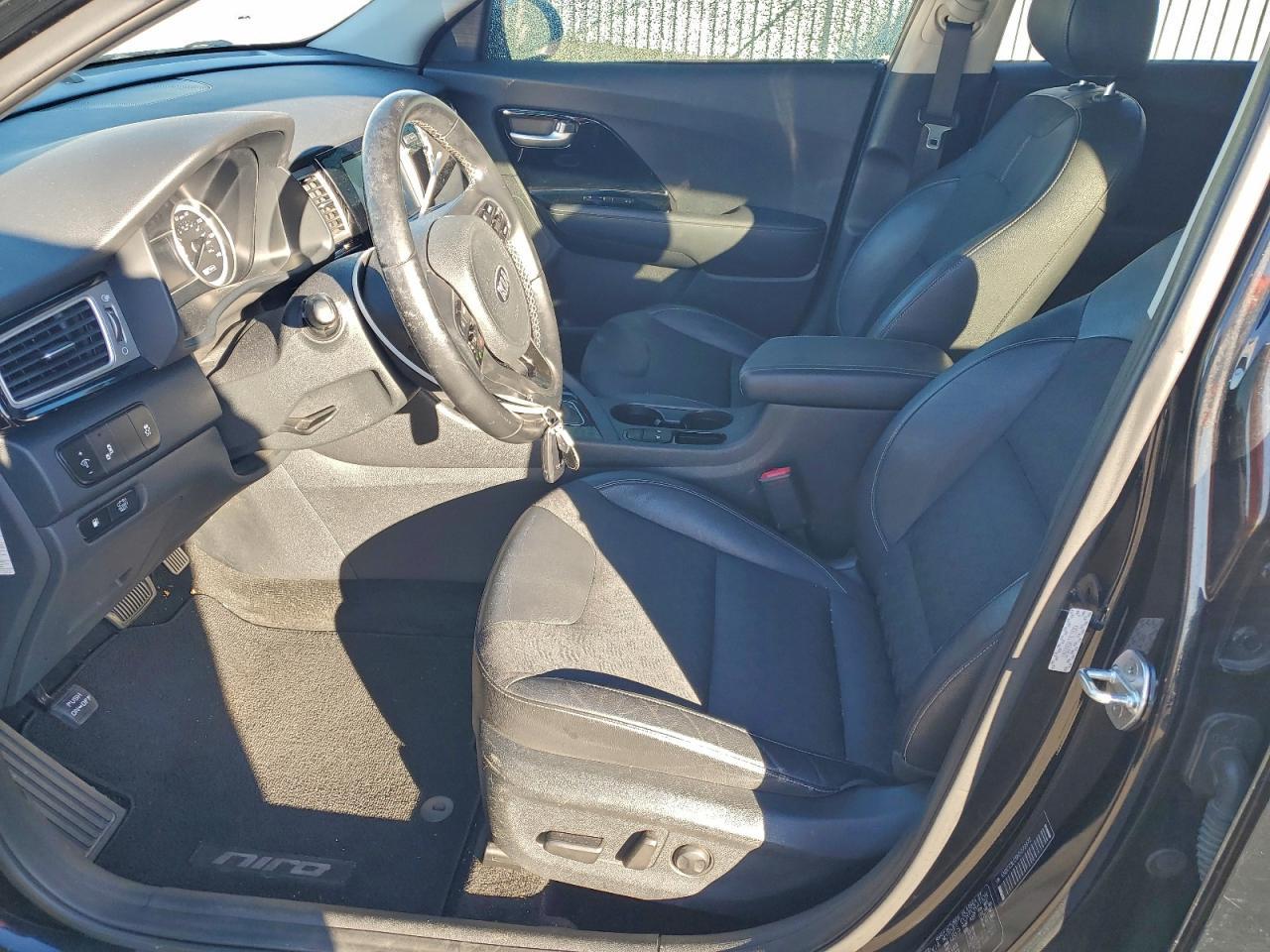 2017 Kia Niro Ex - Фото 7