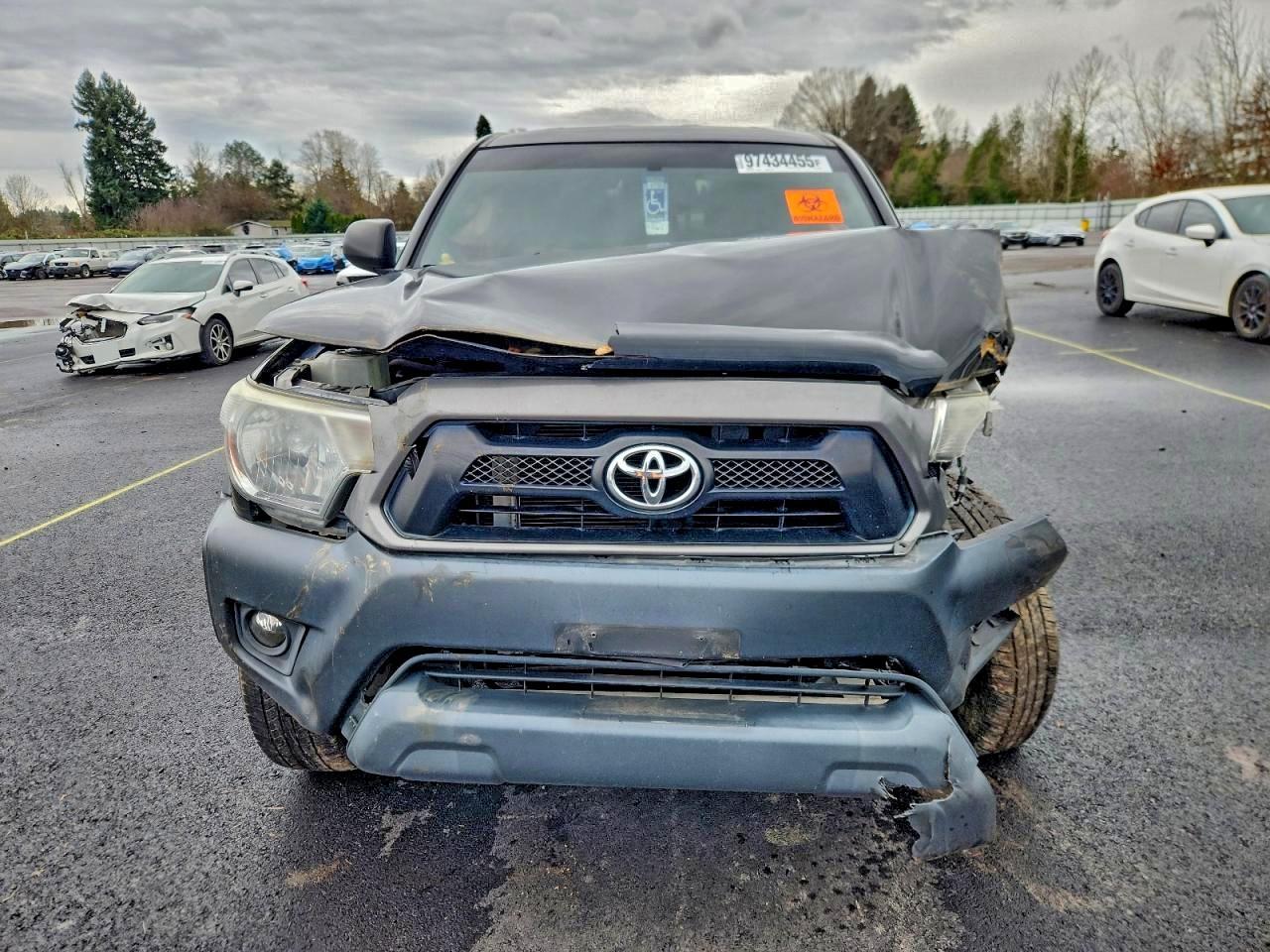 2015 Toyota Tacoma Double Cab - Image 5