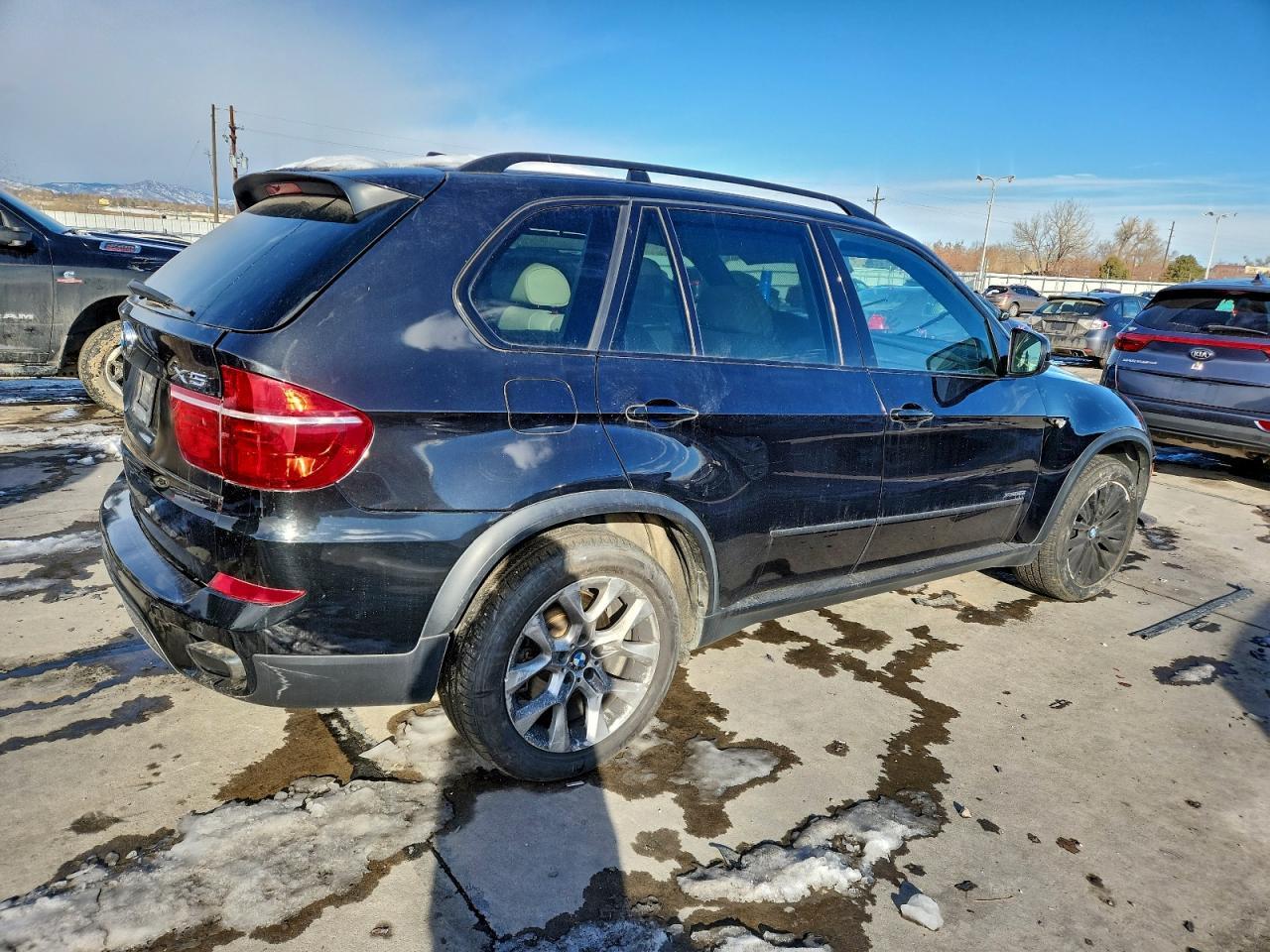 2013 BMW X5 xDrive50I - Image 3