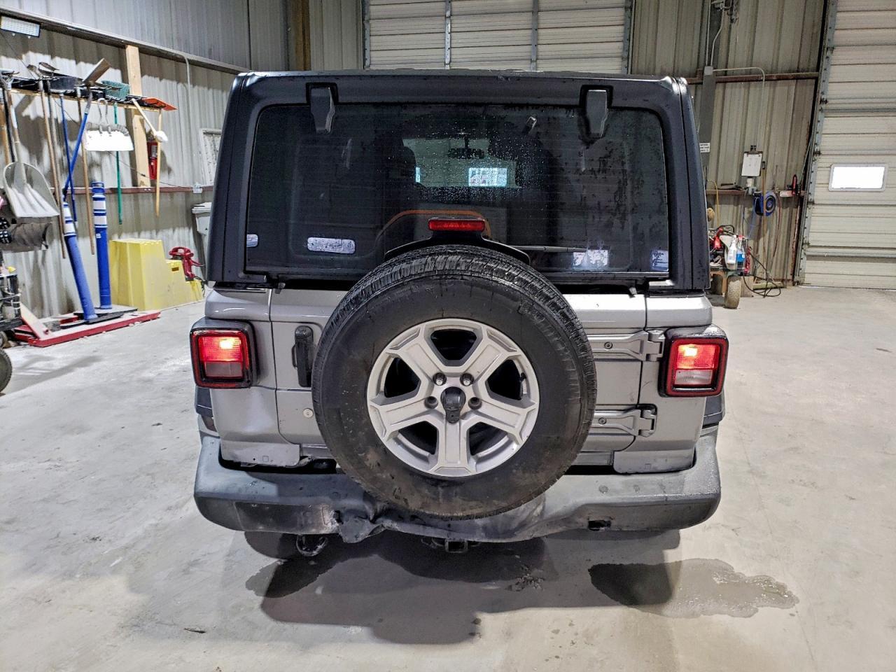 2020 Jeep Wrangler Unlimited Sport - Image 6