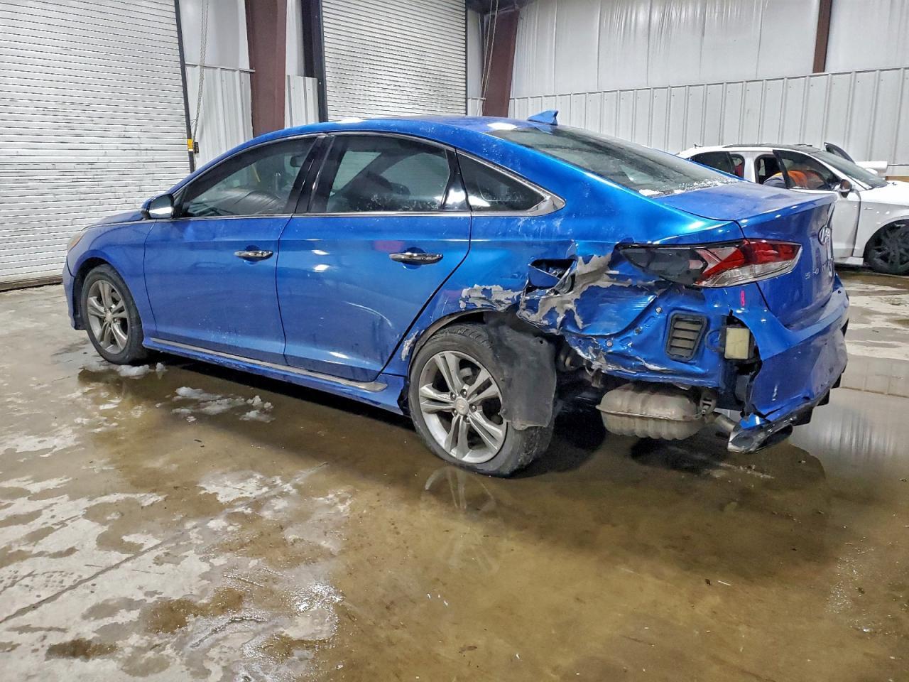 2018 Hyundai Sonata Sport - Фото 2