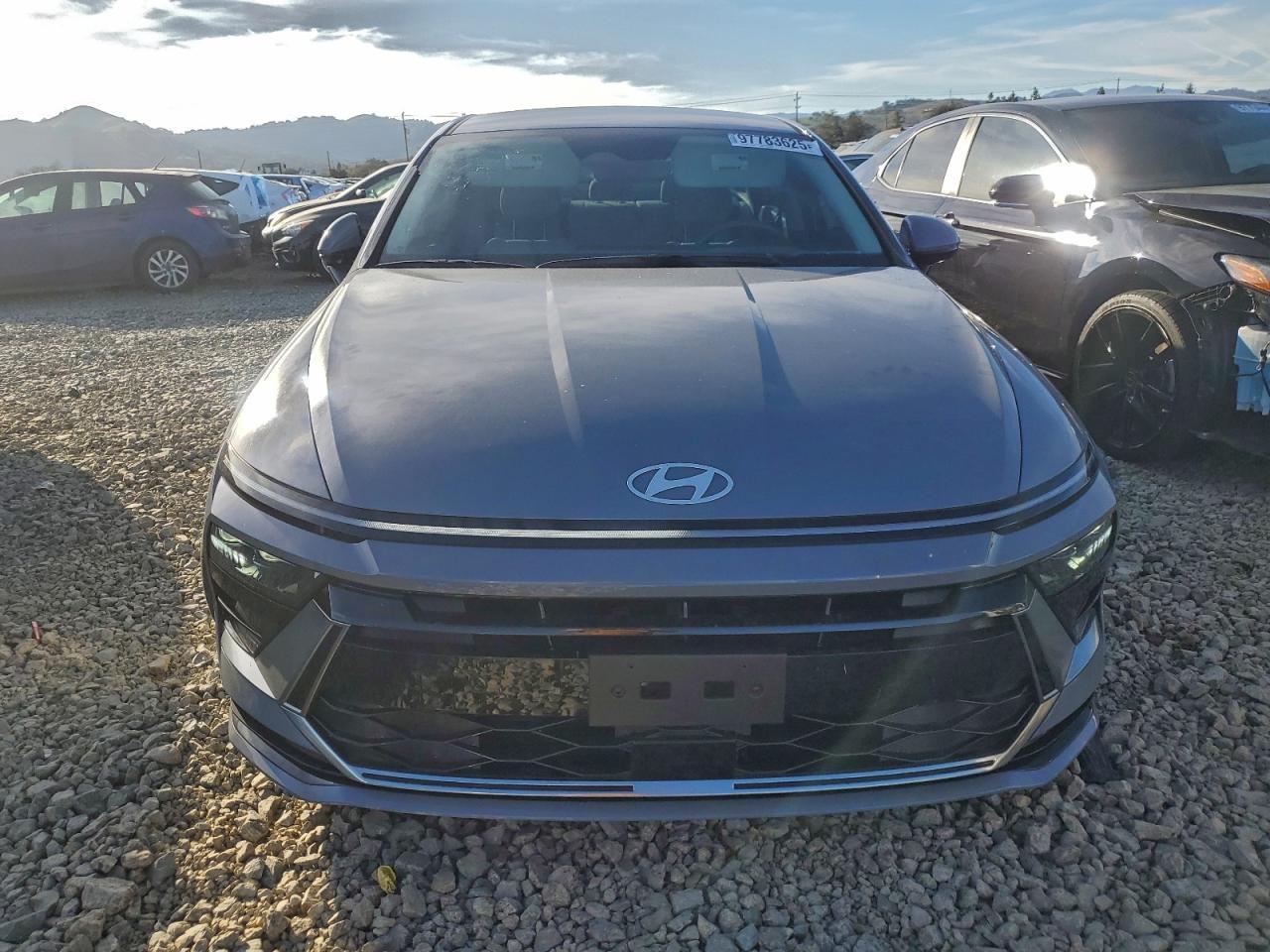 2025 Hyundai Sonata Sel - Image 5