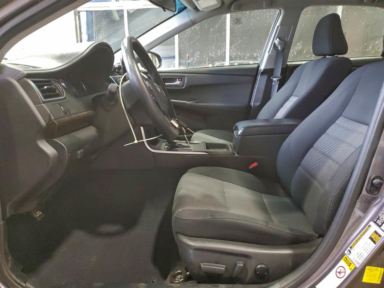 2017 Toyota Camry Le - Image 7