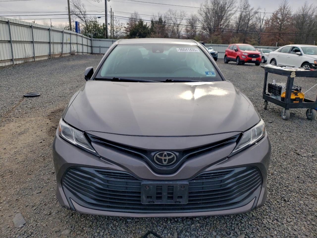 2020 Toyota Camry Le - Image 5