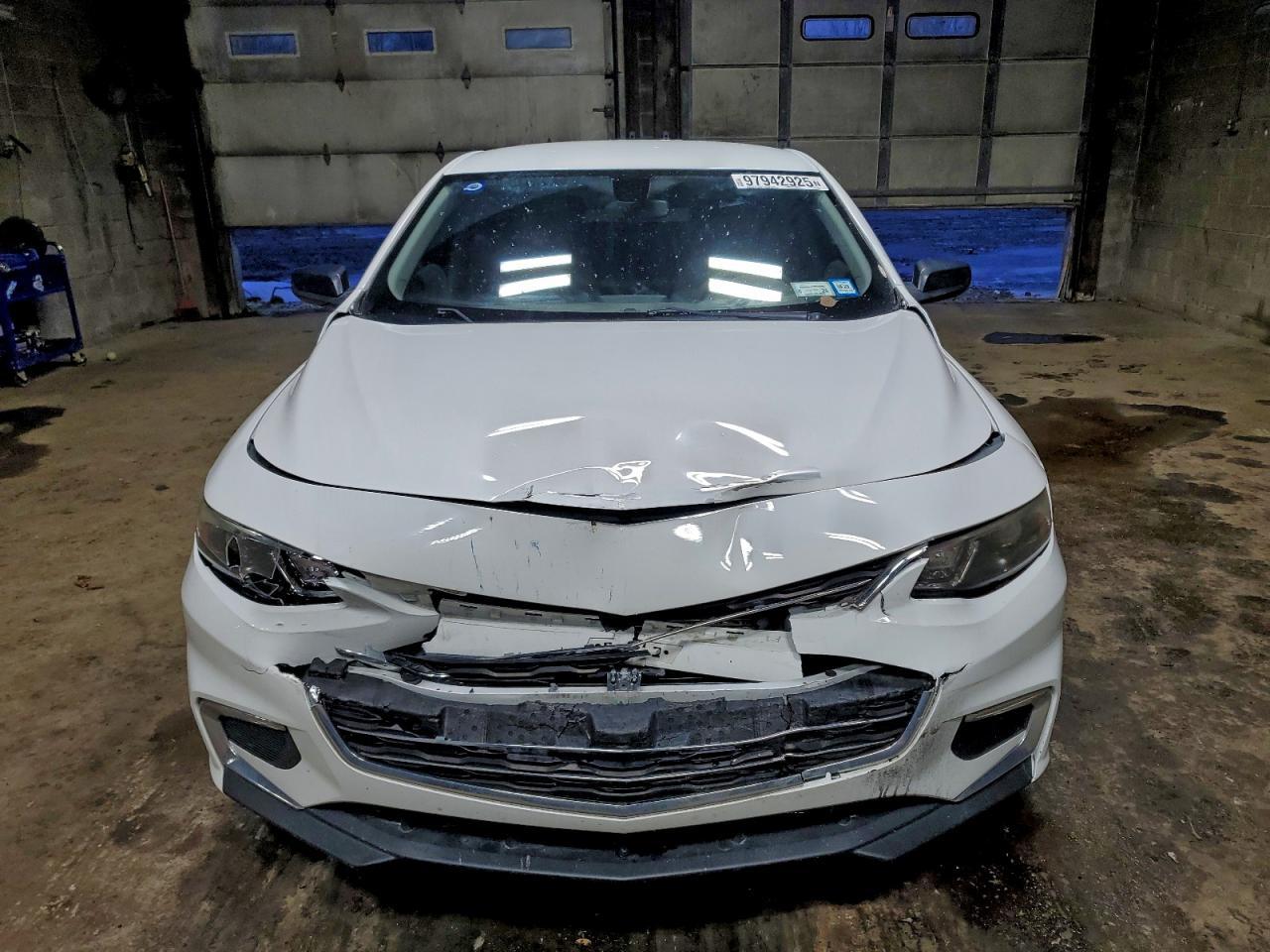 2017 Chevrolet Malibu Ls - Image 5