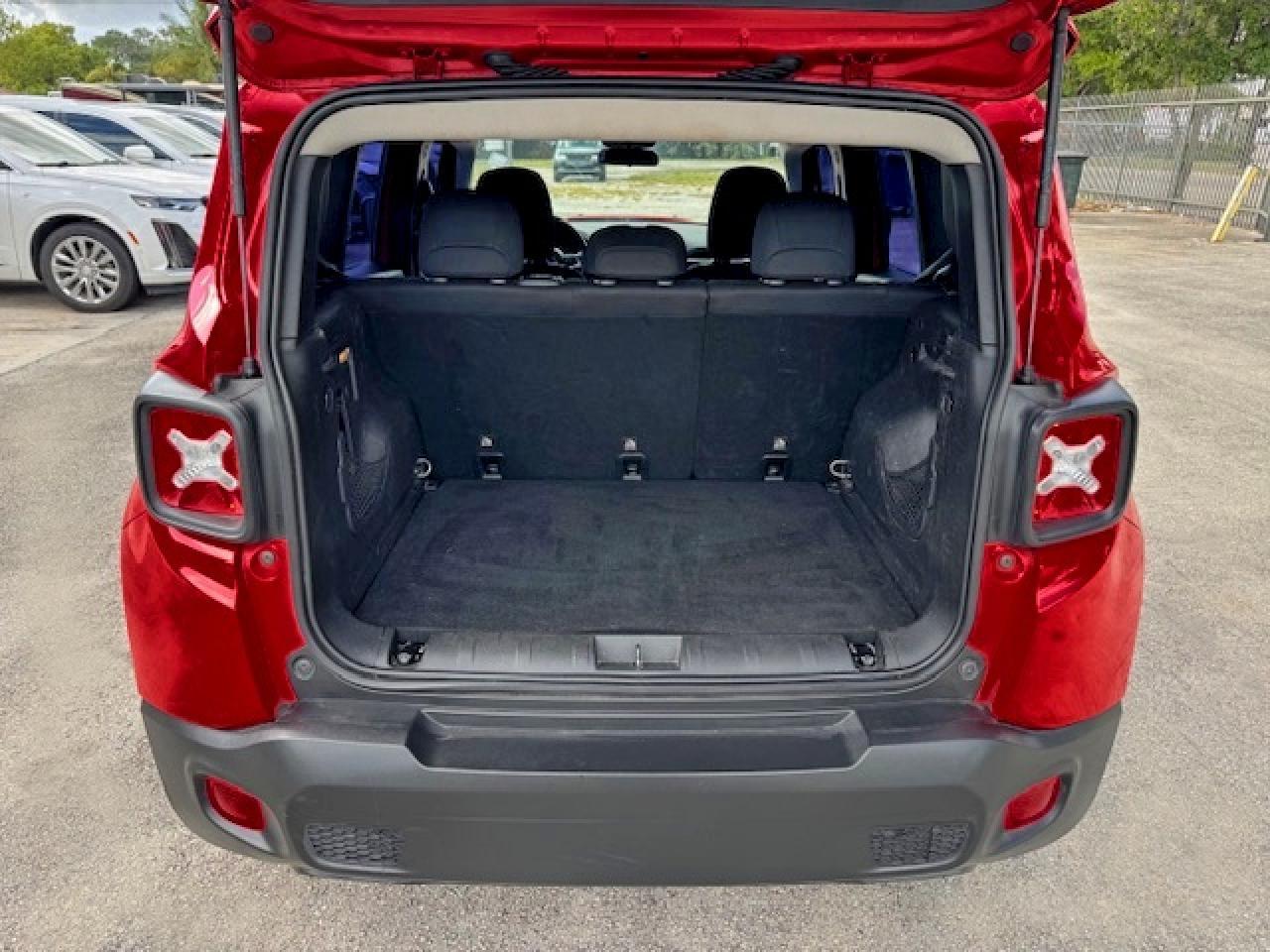 2020 Jeep Renegade Sport - Image 6