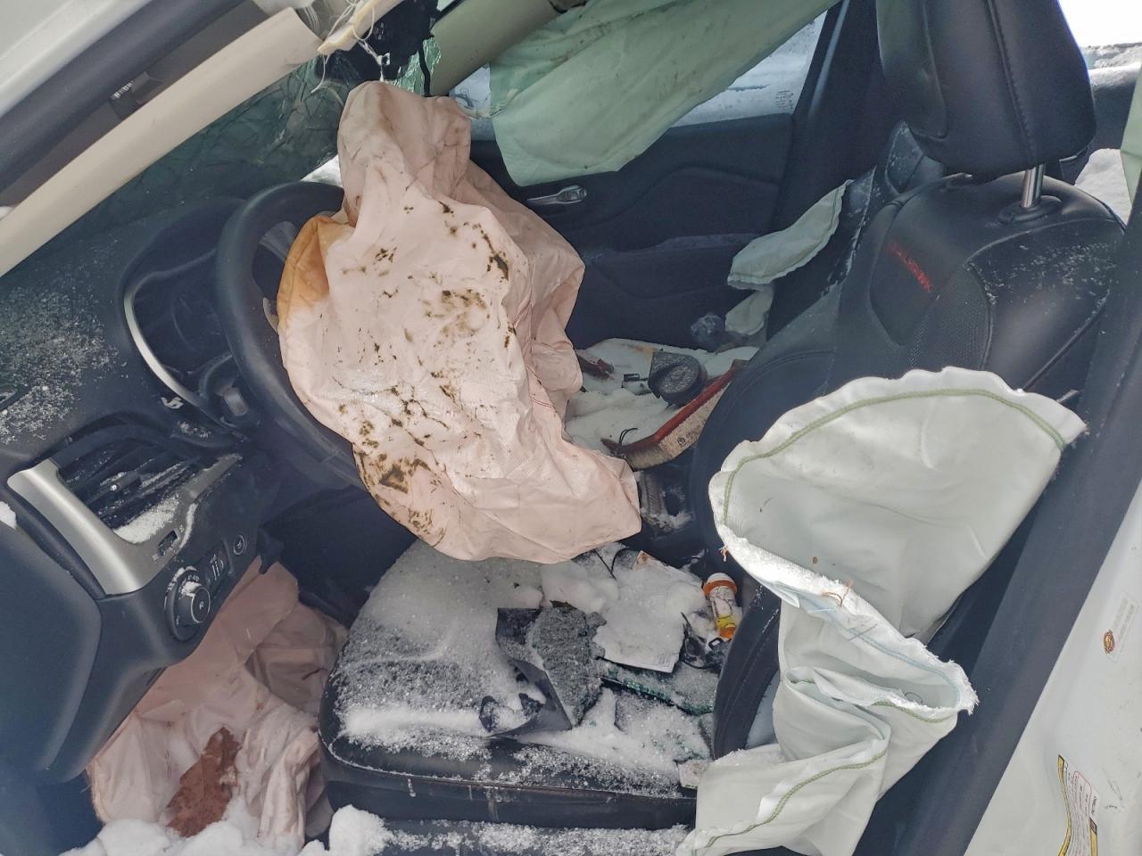 2015 Jeep Cherokee Trailhawk - Фото 7