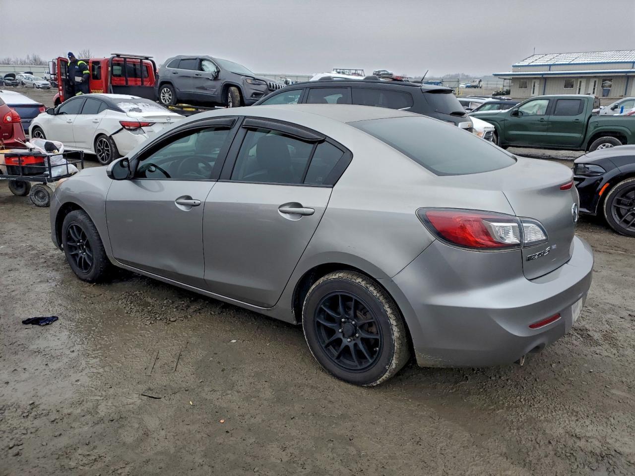 2013 Mazda 3 I - Фото 2