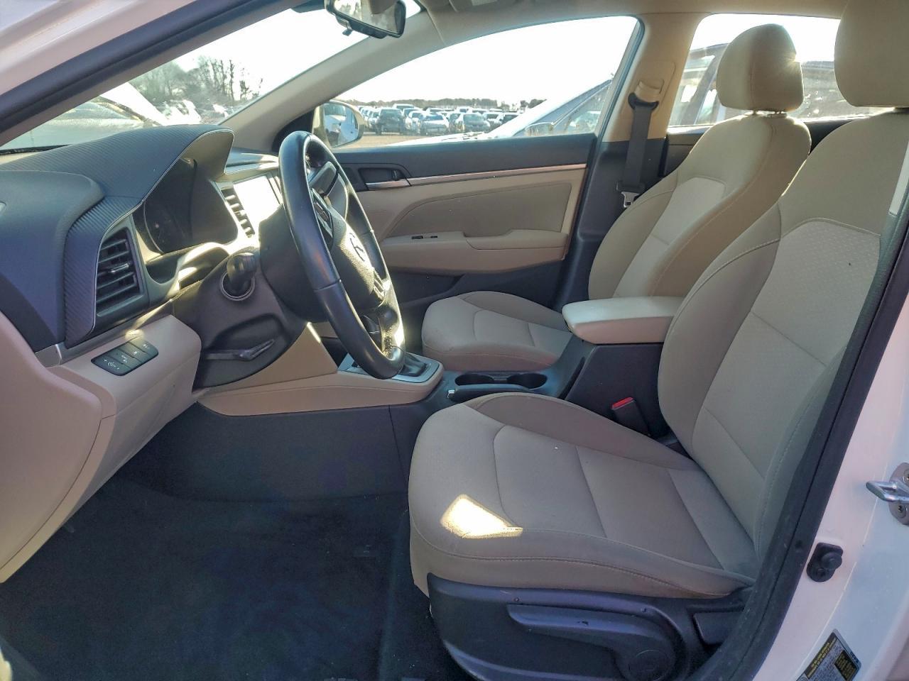 2019 Hyundai Elantra Sel - Image 7