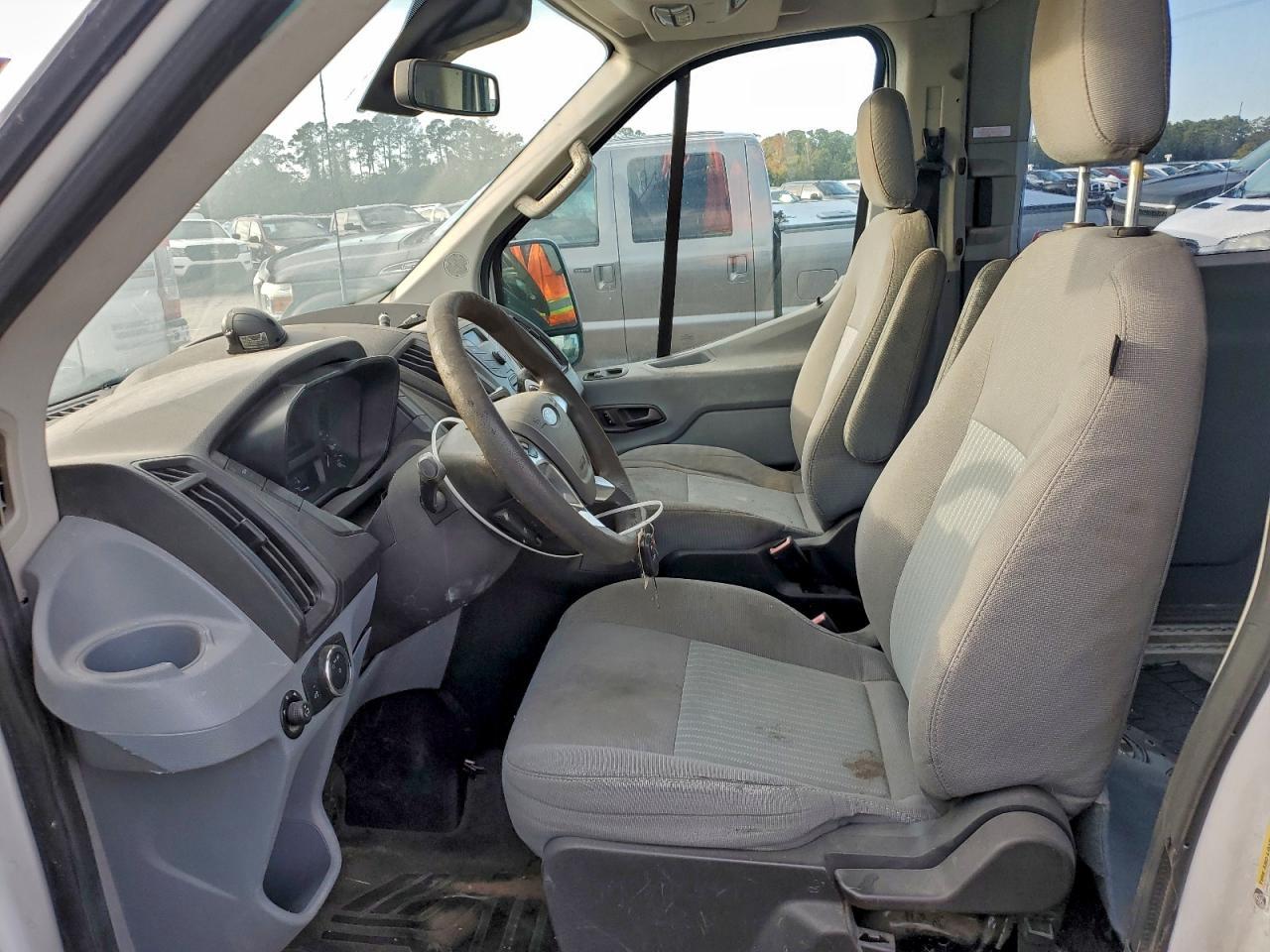 2016 Ford Transit Delivery Van - Image 7