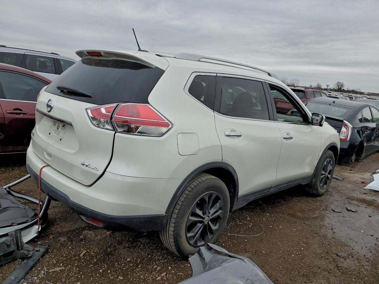 2015 Niss Rogue Sv - Фото 3