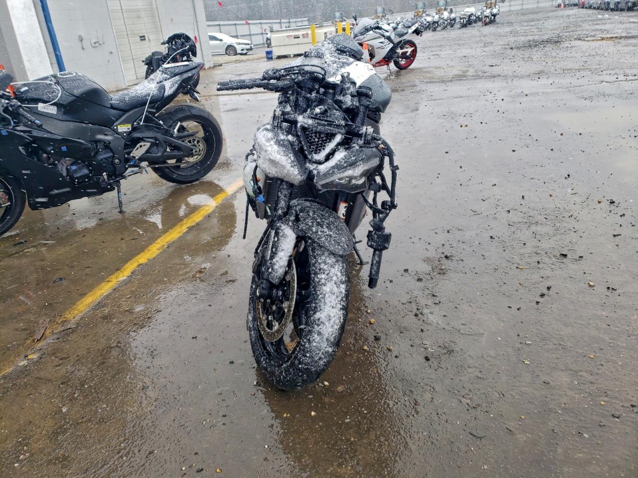 2025 Kawasaki Zx636 K - Фото 2