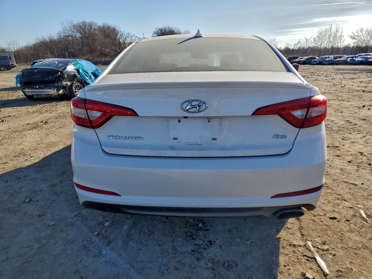 2015 Hyundai Sonata Eco - Image 6