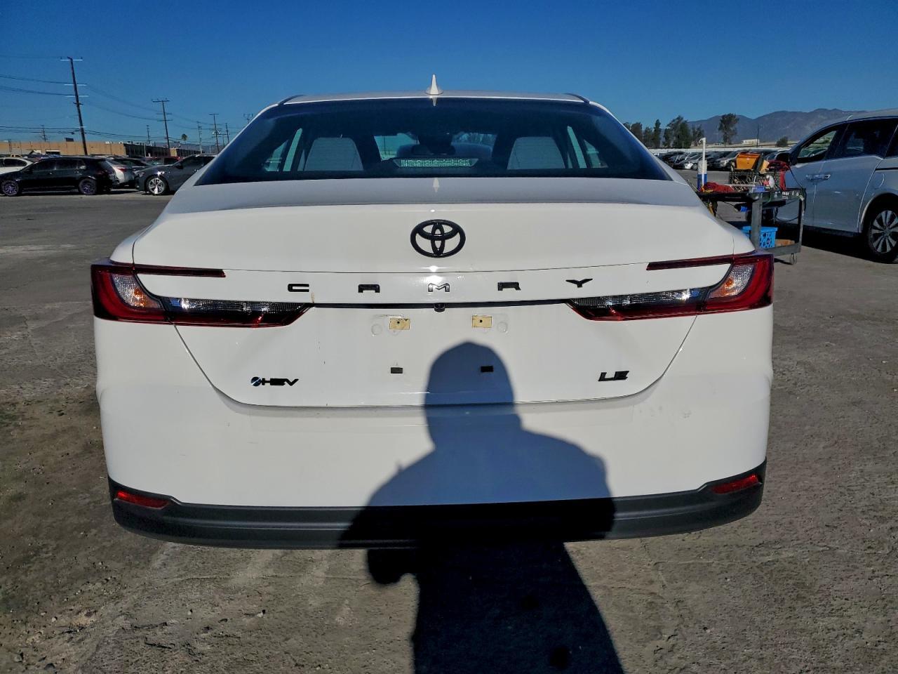 2025 Toyota Camry Xse - Фото 6