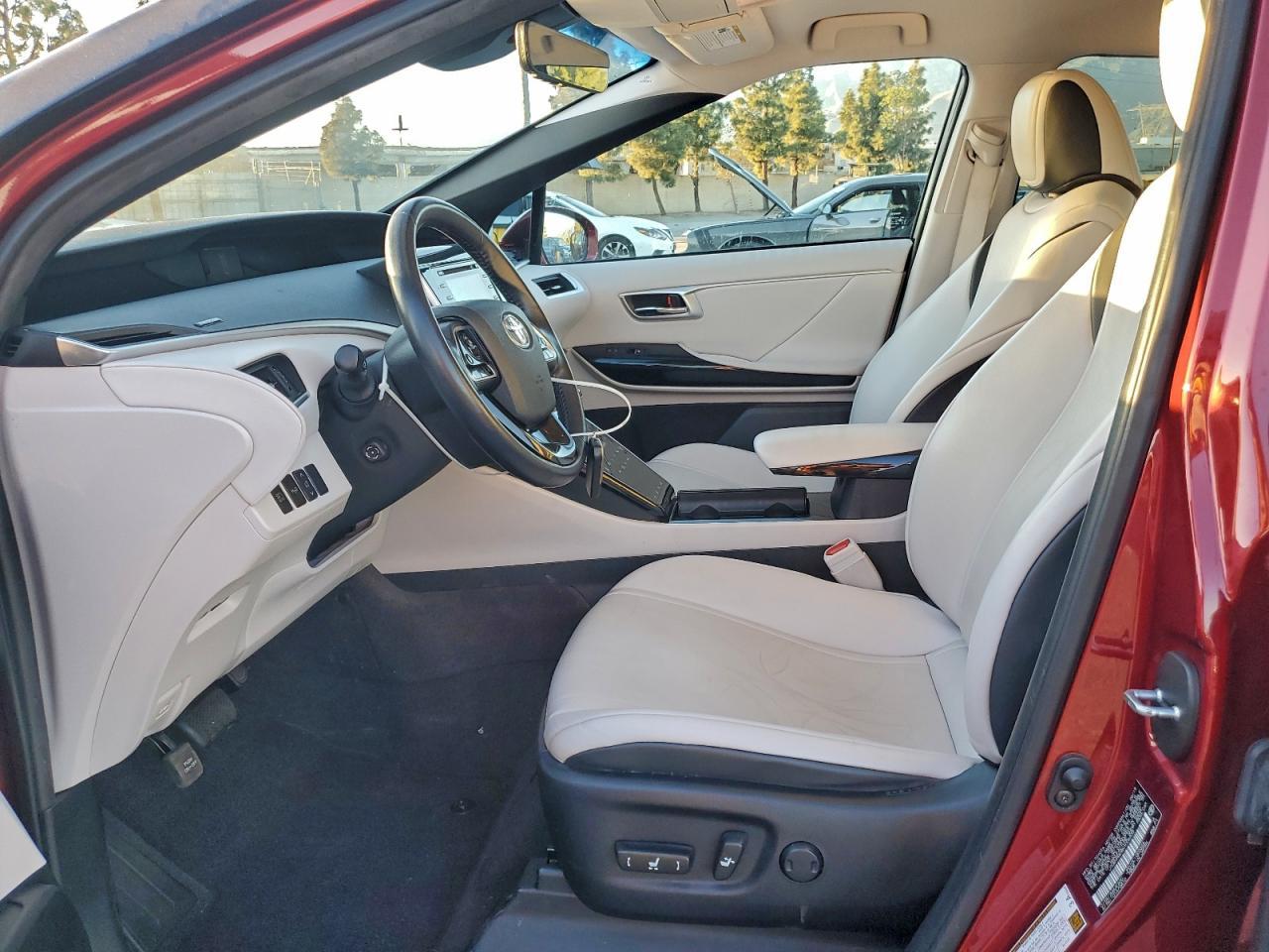 2019 Toyota Mirai Base - Фото 7
