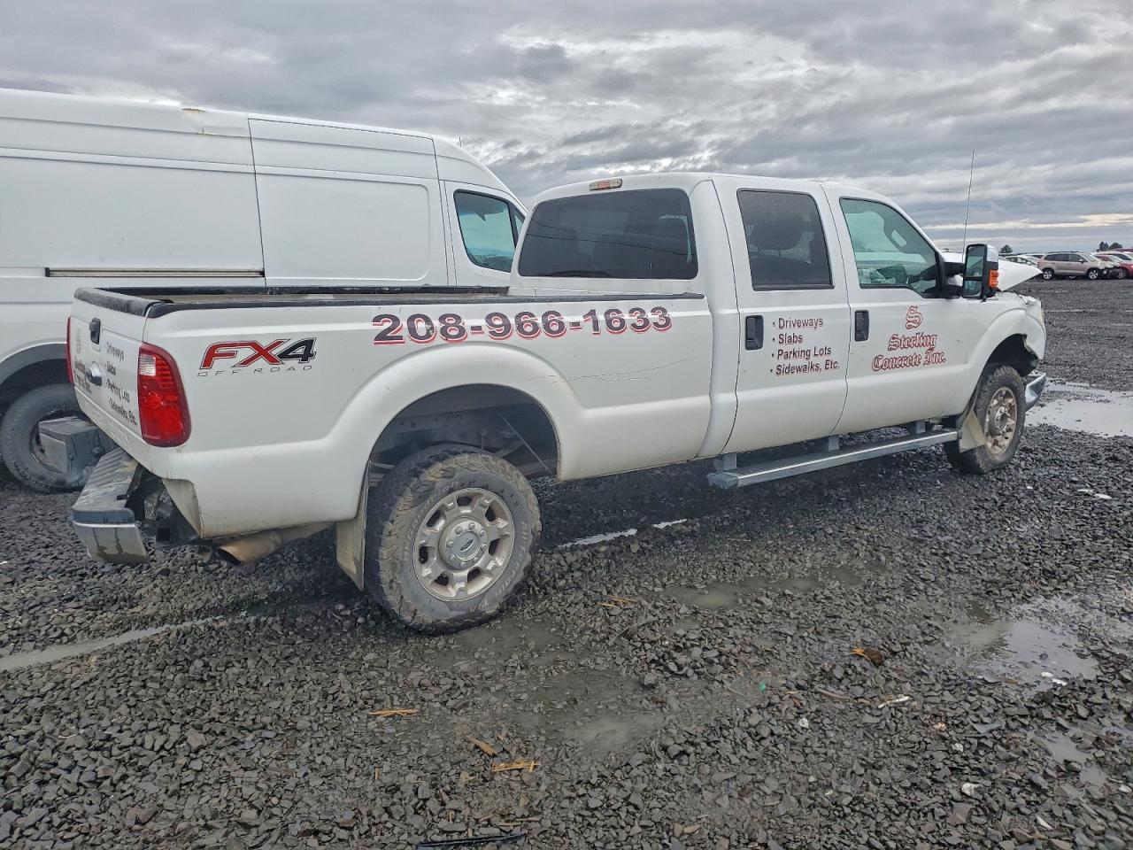2015 Ford F350 Super Duty - Фото 3