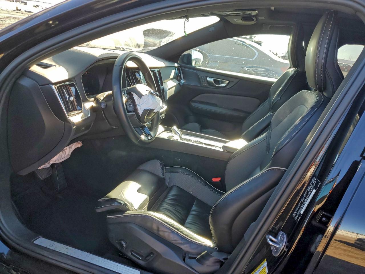 2024 Volvo S60 Plus - Фото 7