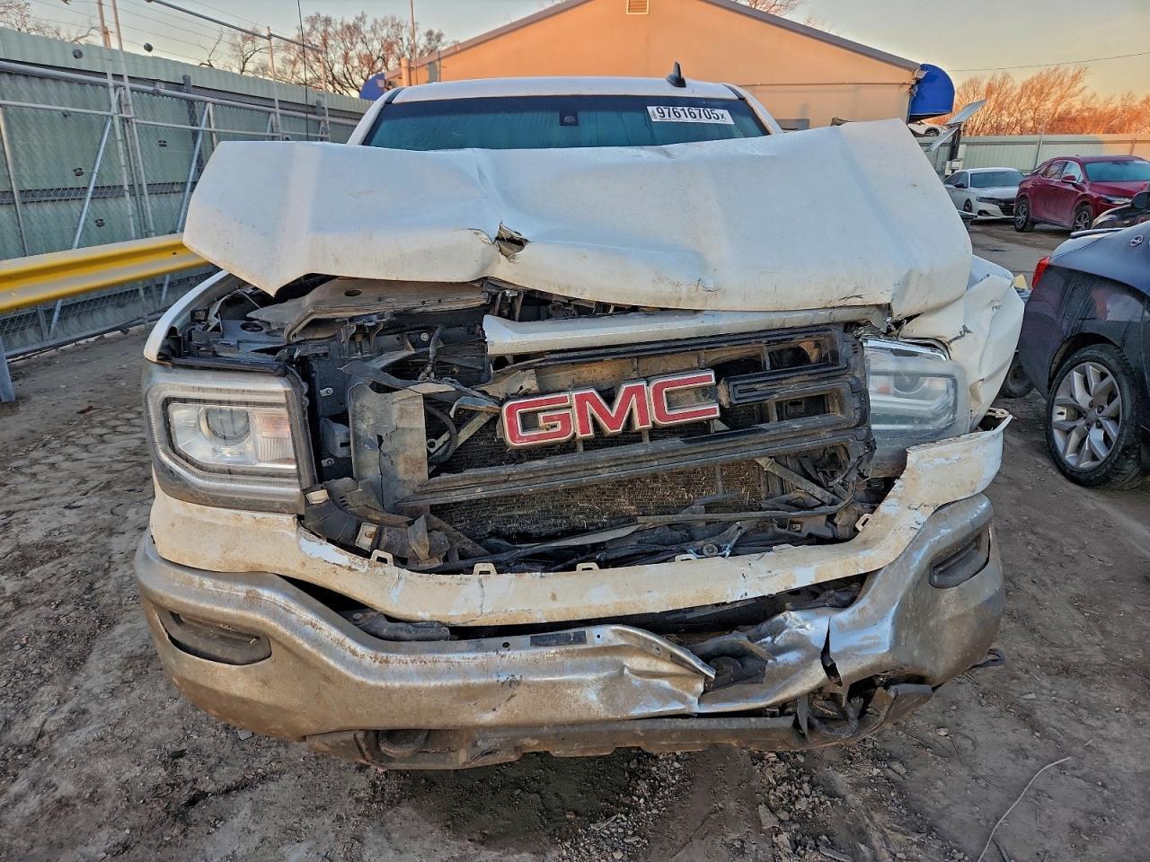 2016 GMC Sierra K1500 - Фото 5