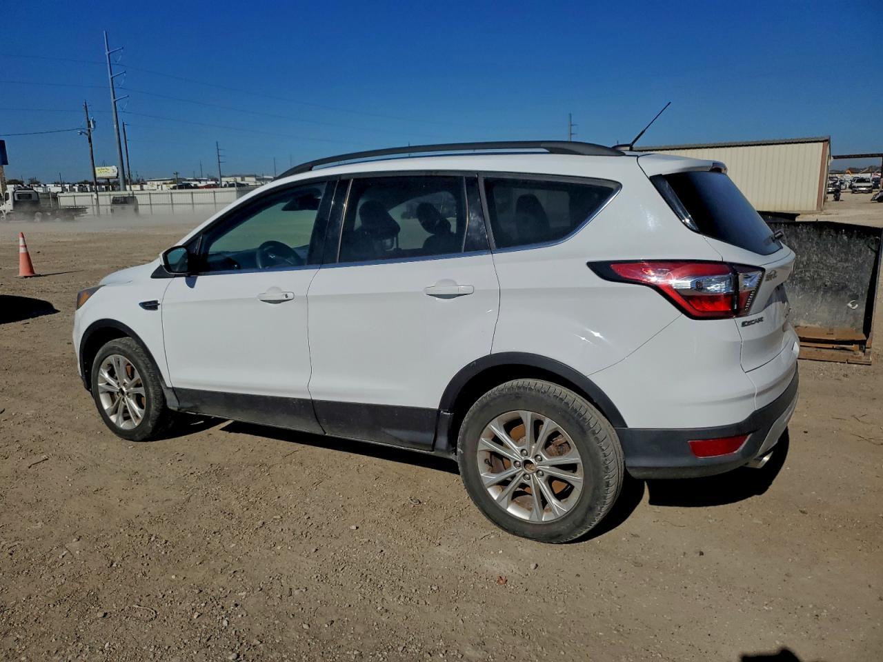 2018 Ford Escape Se - Image 2