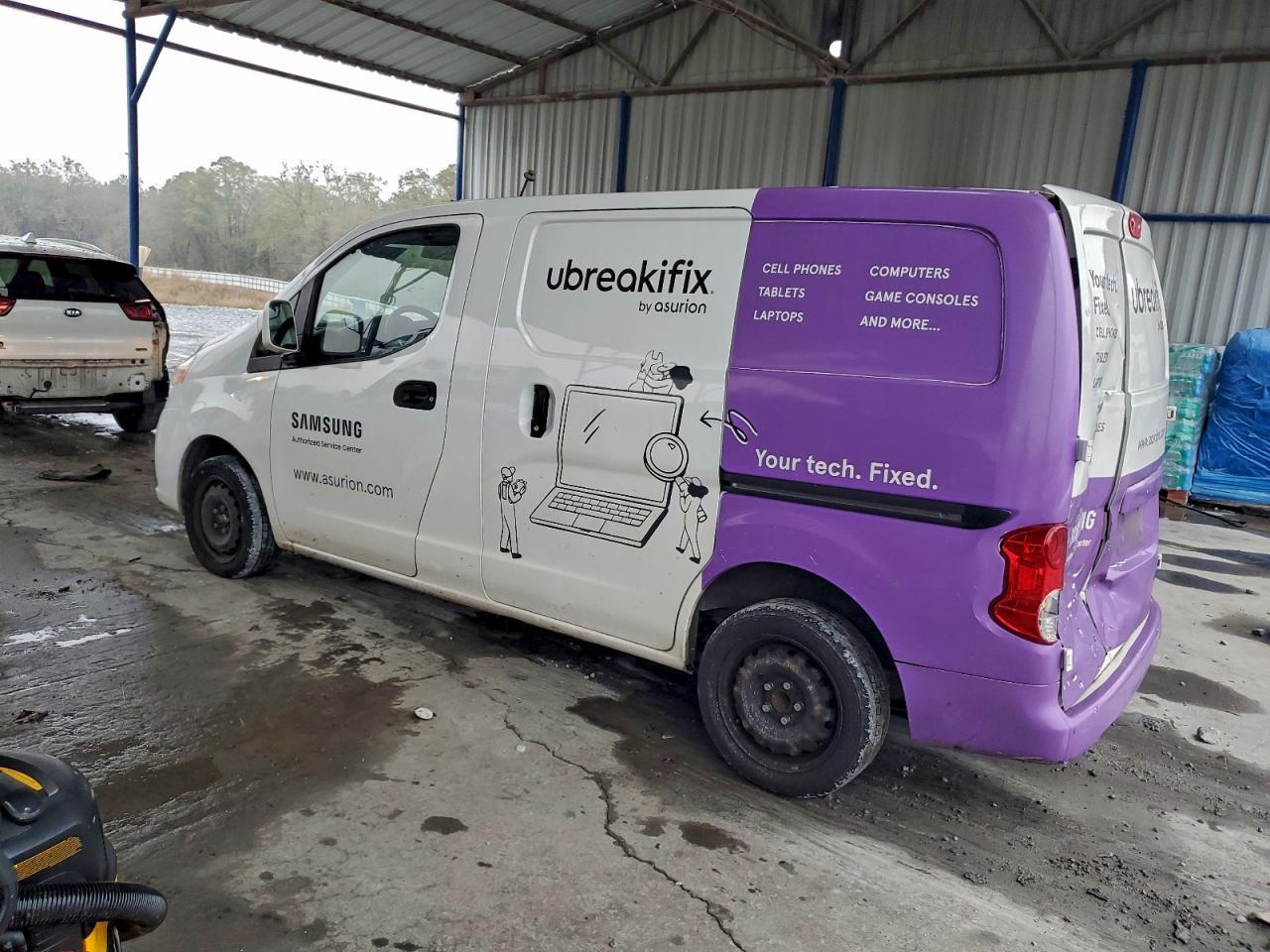 2020 Nissan Nv200 Utility / Service Van - Image 2