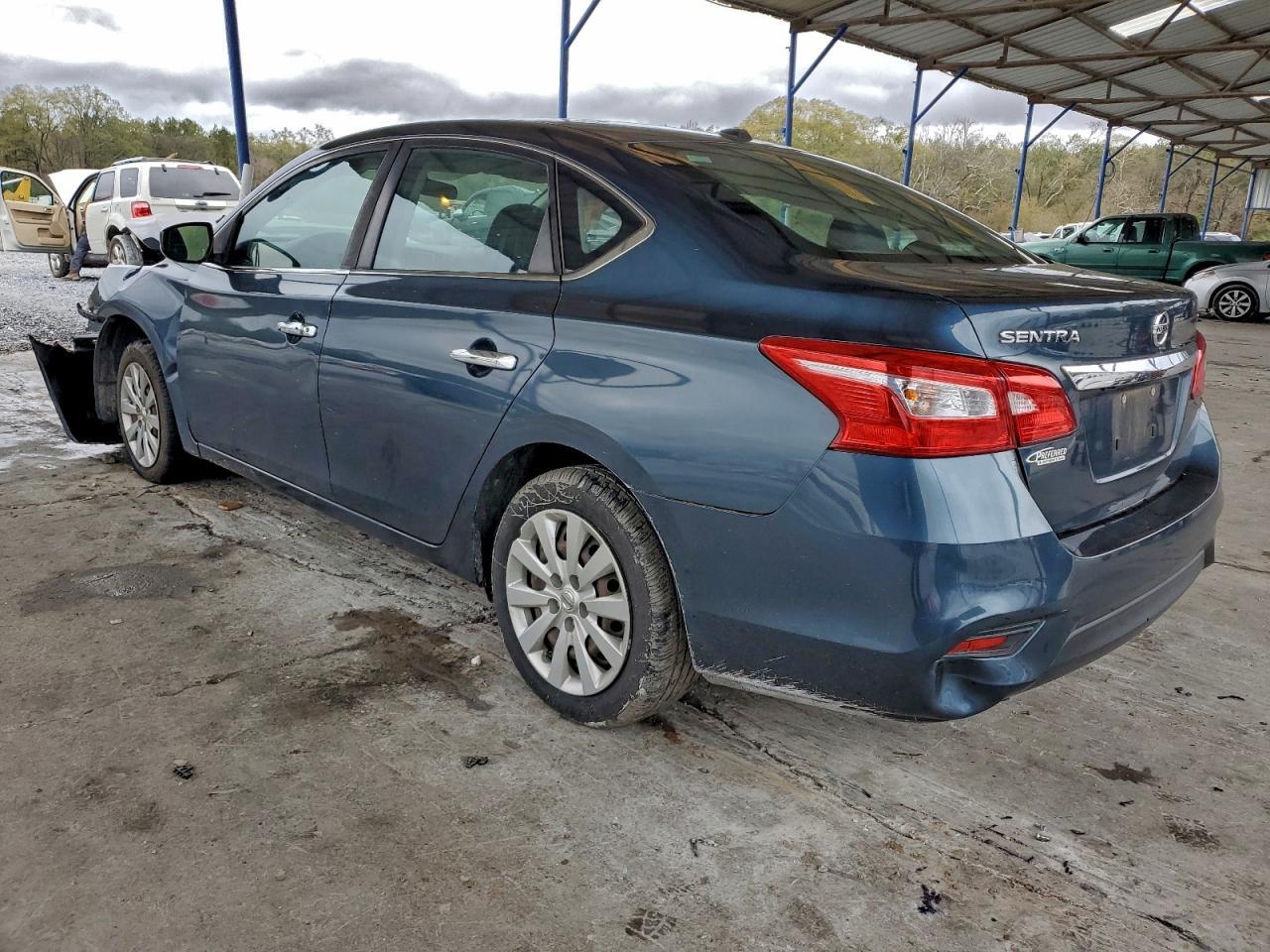 2016 Nissan Sentra S - Image 2