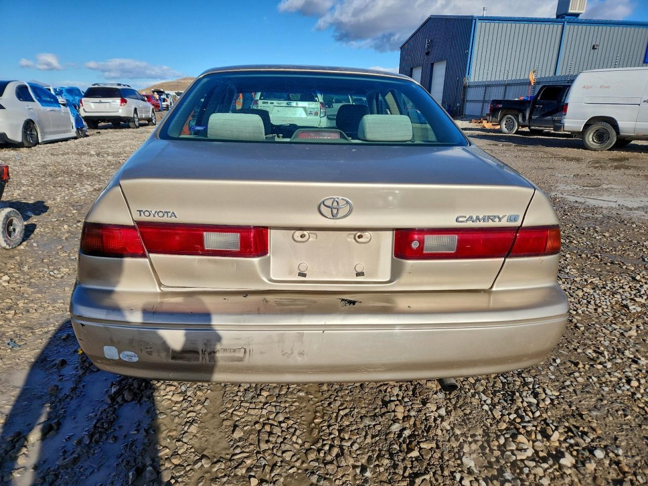 1999 Toyota Camry Le - Фото 6