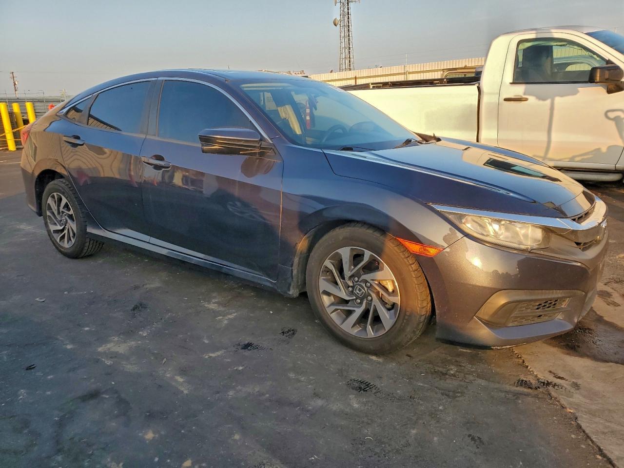 2018 Honda Civic Ex - Фото 4