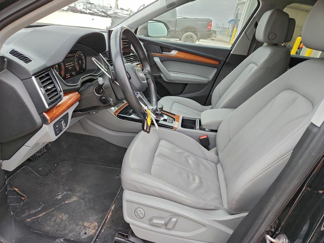 2022 Audi Q5 Premium Plus 45 - Image 7