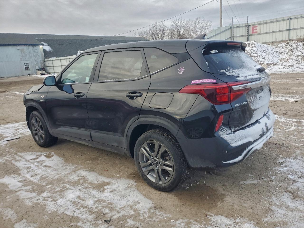 2023 Kia Seltos Lx - Image 2