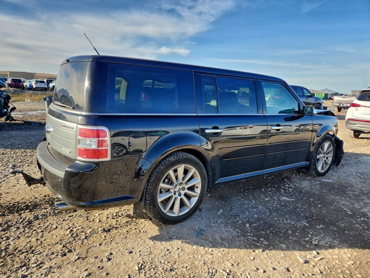 2010 Ford Flex Limited - Image 3