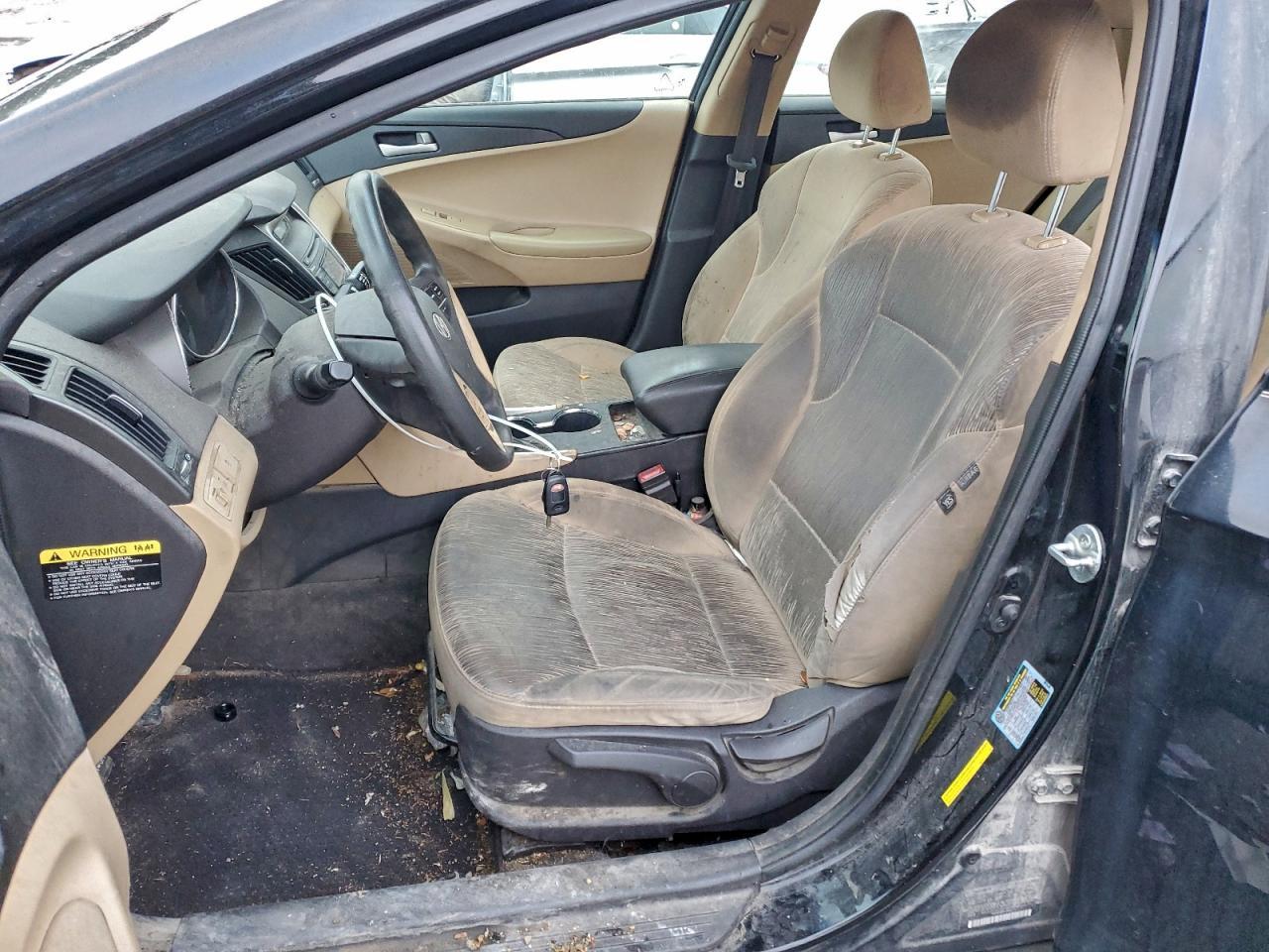 2013 Hyundai Sonata Gls - Image 7