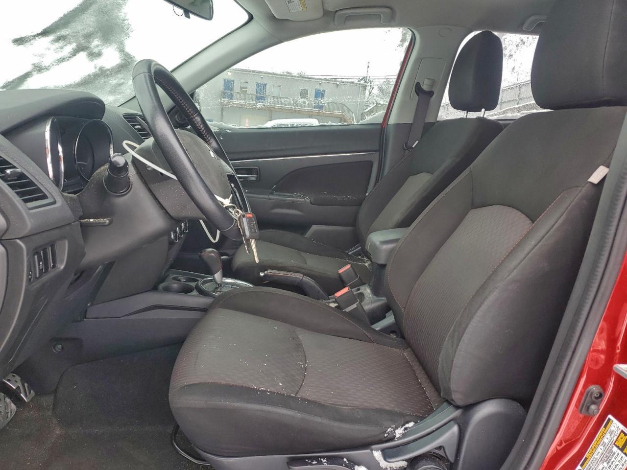 2017 Mitsubishi Outlander Sport Es - Image 7