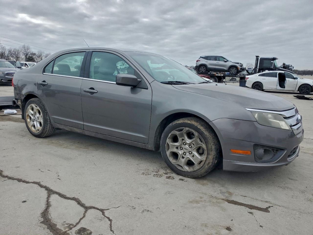 2010 Ford Fusion Se - Image 4