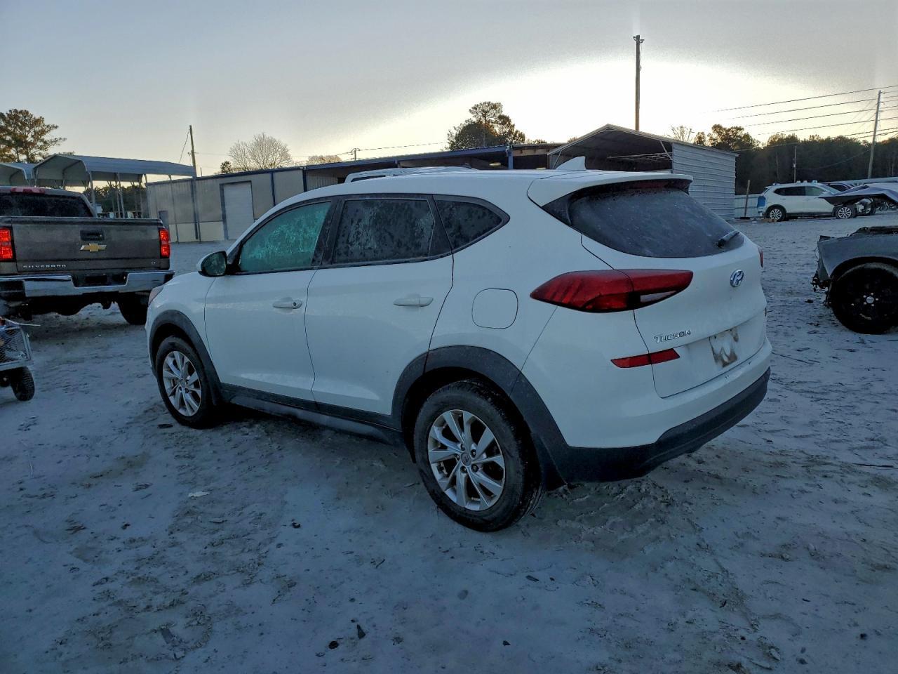 2021 Hyundai Tucson Se - Фото 2
