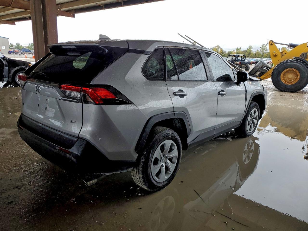 2025 Toyota Rav4 Le - Фото 4