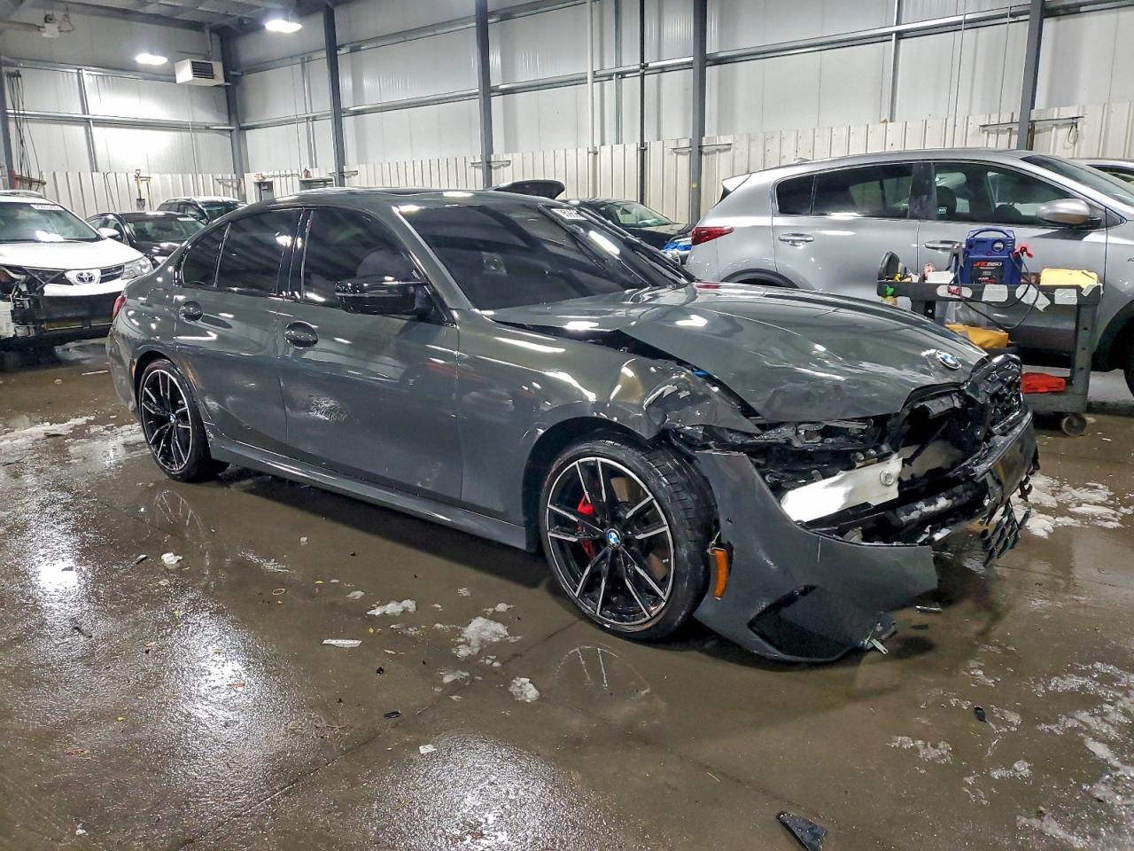 2025 BMW M340Xi - Image 4