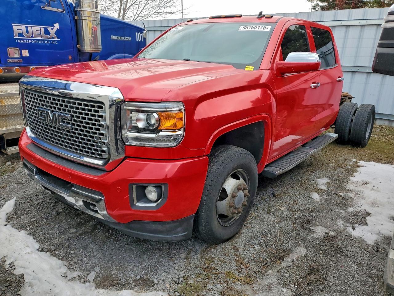 2015 GMC Sierra K3500 Denali - Image 2