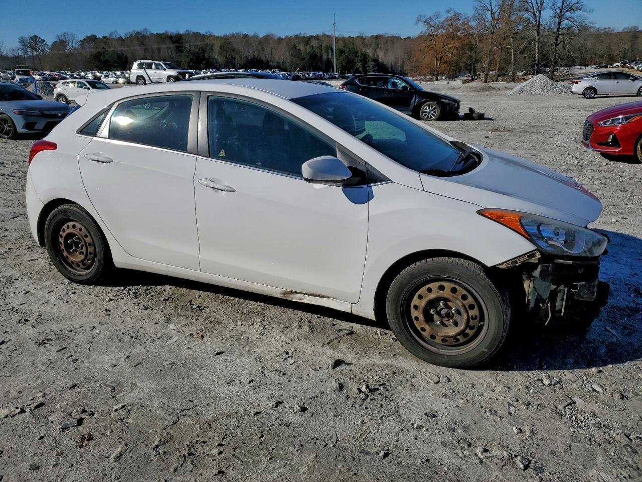 2017 Hyundai Elantra Gt - Фото 4