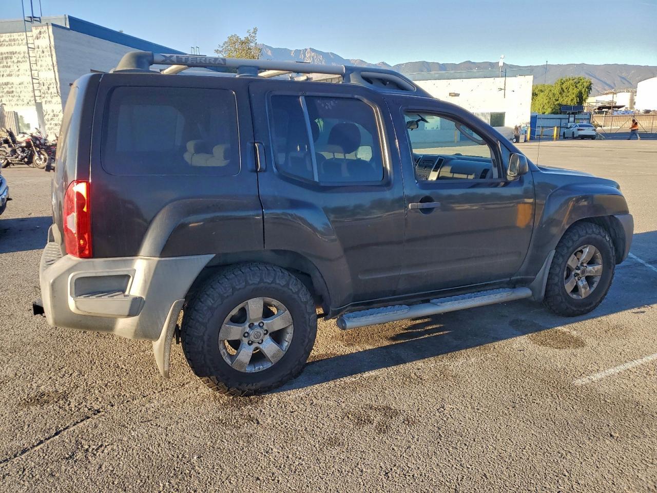 2009 Nissan Xterra Off Road - Image 3