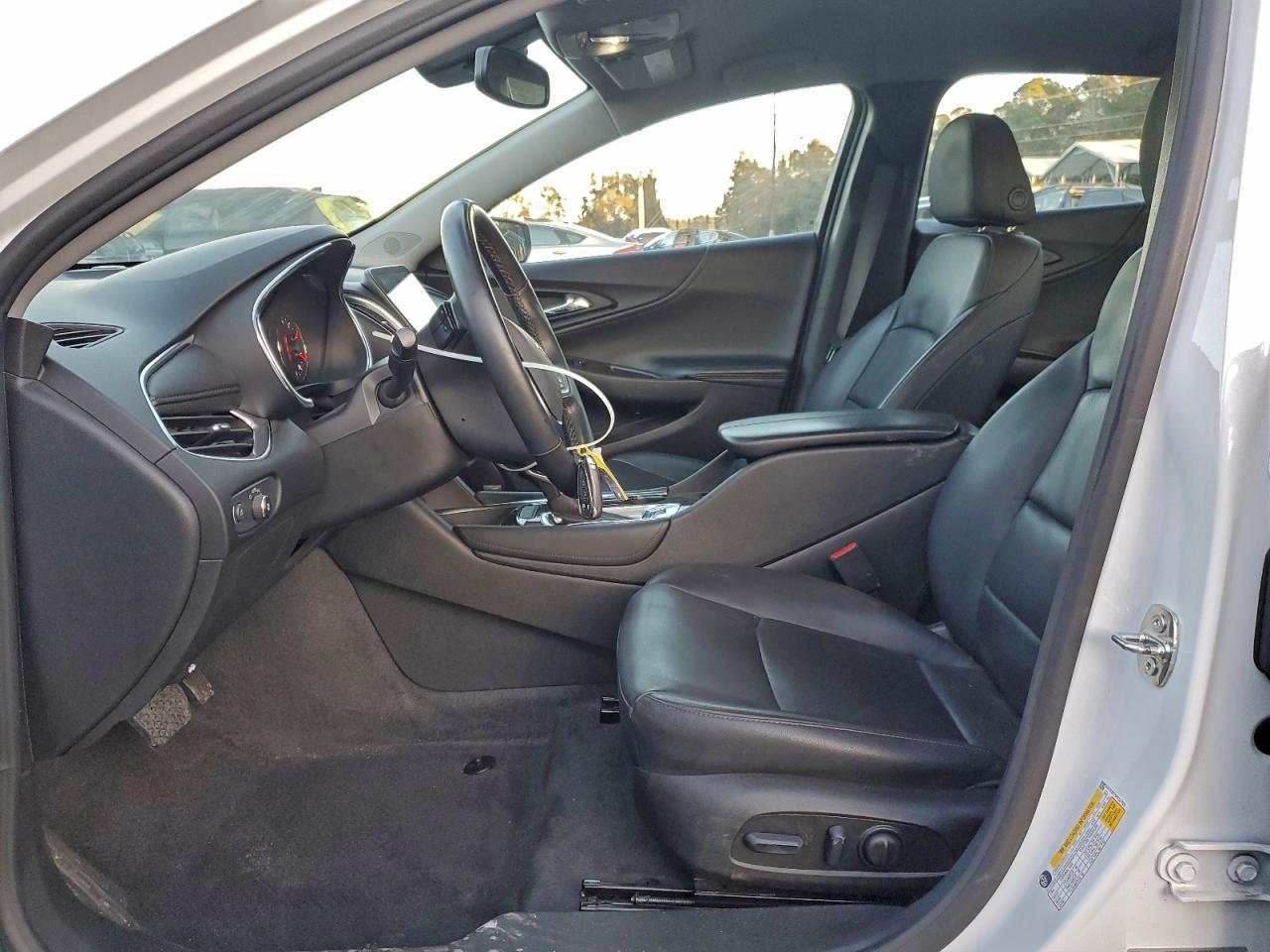 2023 Chevrolet Malibu Premier - Image 7