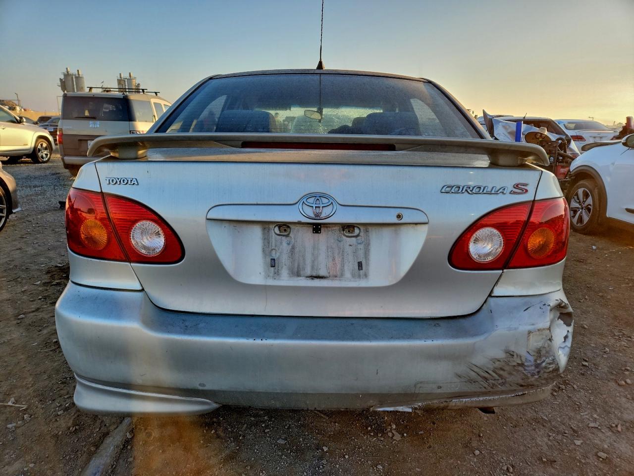2004 Toyota Corolla S - Фото 6
