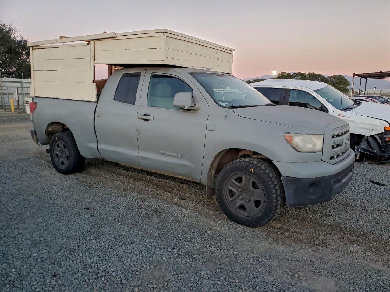 2010 Toyota Tundra Double Cab Sr5 - Фото 4
