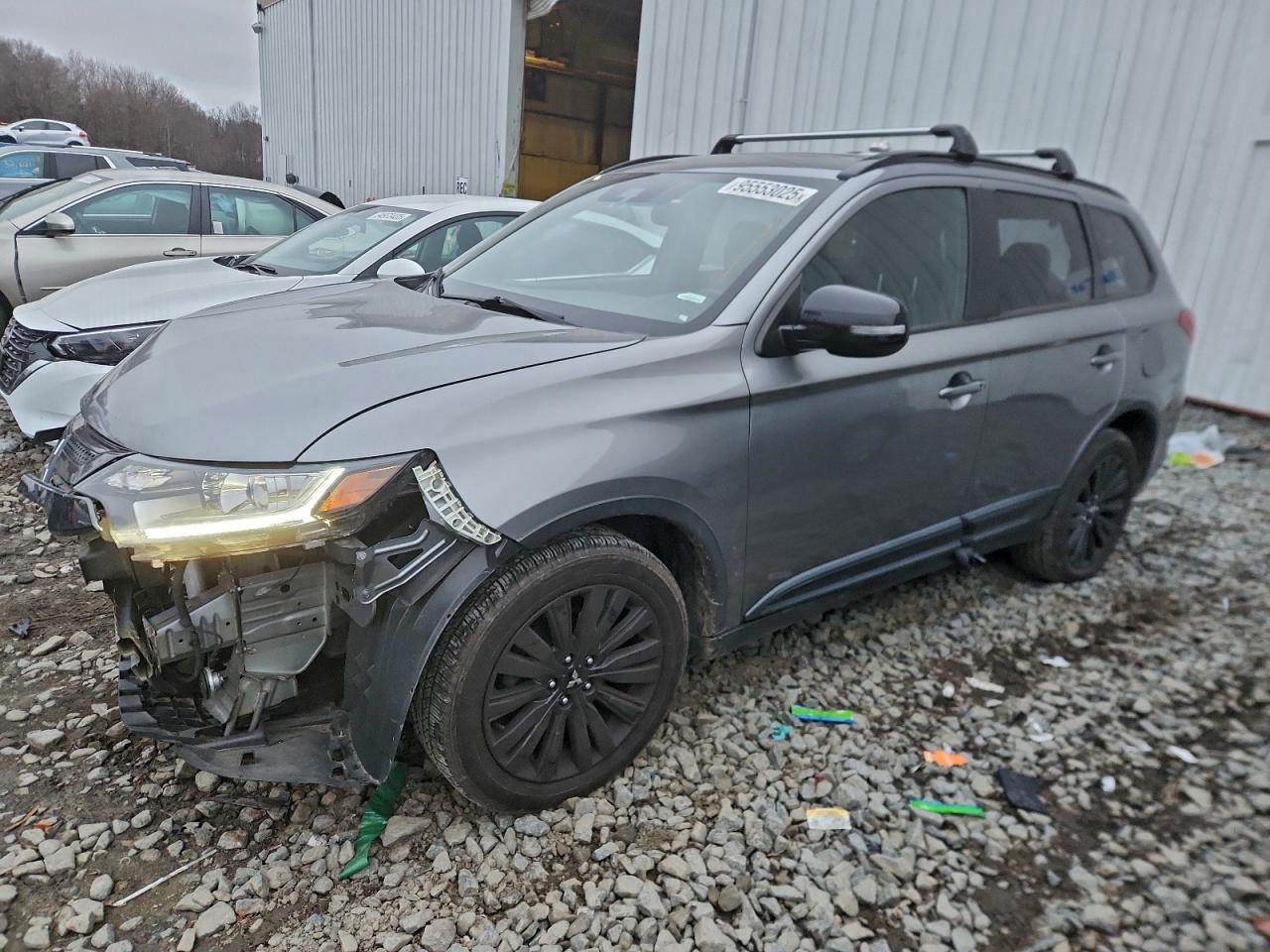 2020 Mitsubishi Outlander Se