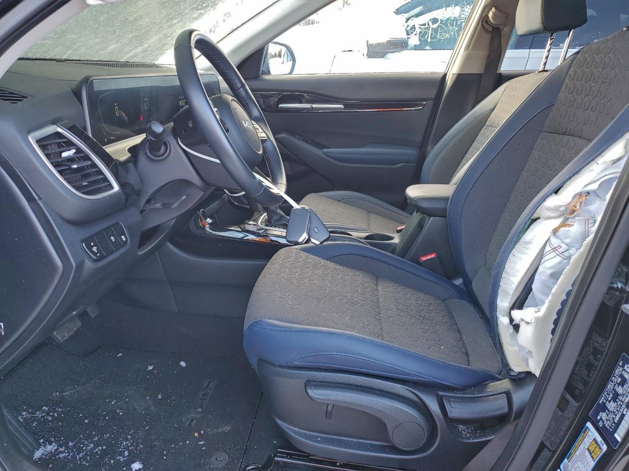 2025 Kia Seltos S - Фото 7