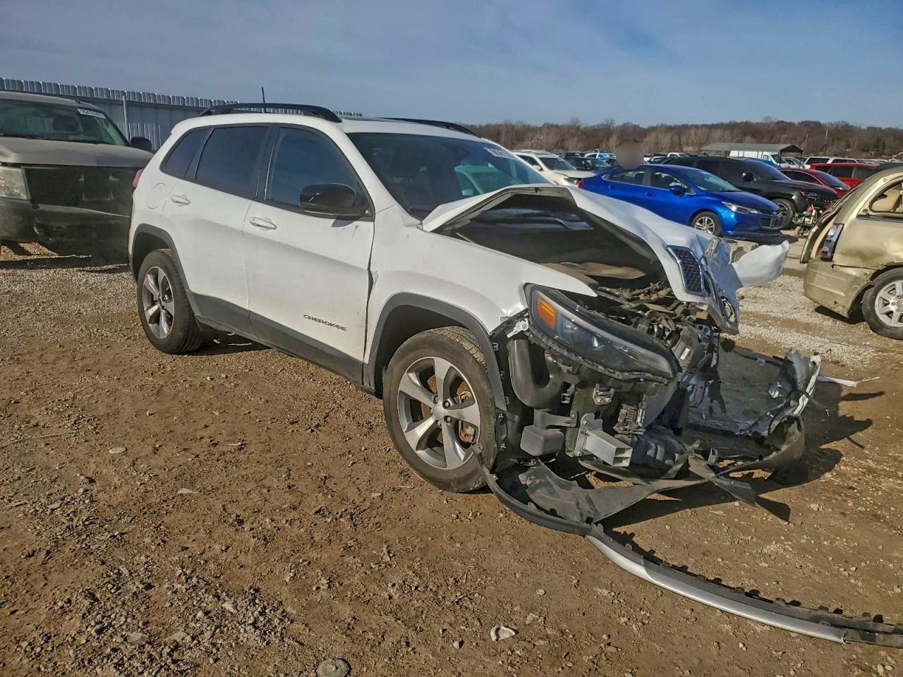 2022 Jeep Cherokee Limited - Image 4