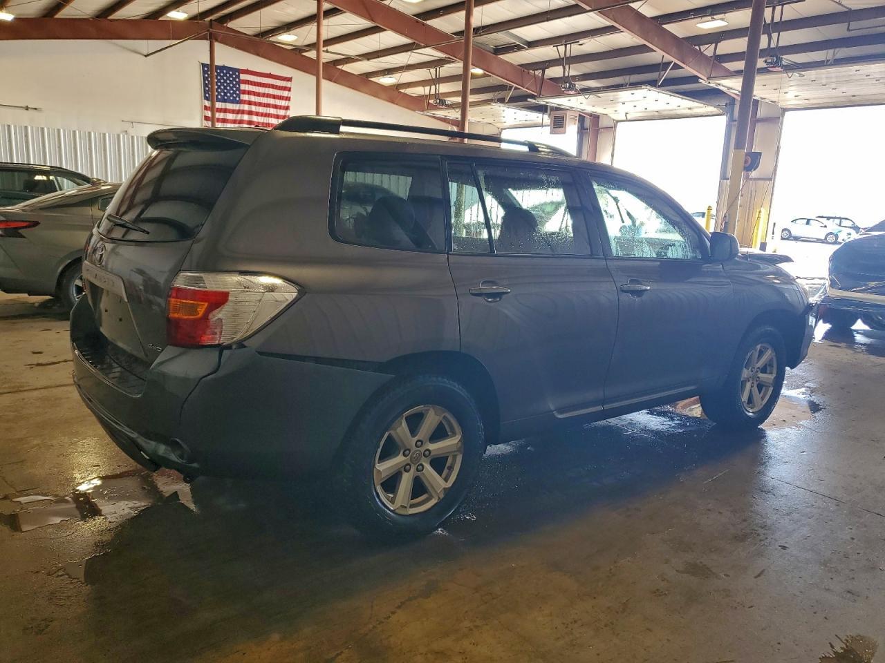 2010 Toyota Highlander - Фото 3